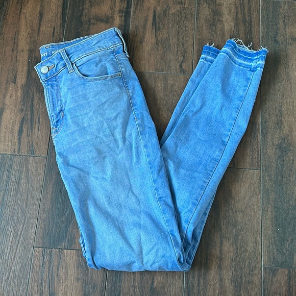Rockstar Built In Sculpt Skinny Jeans - Picture 1 of 7